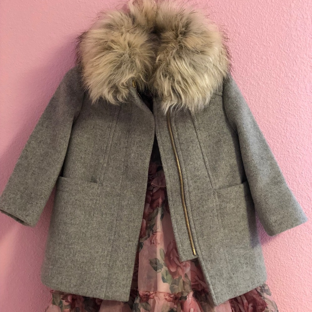 Coat for tollder girl!